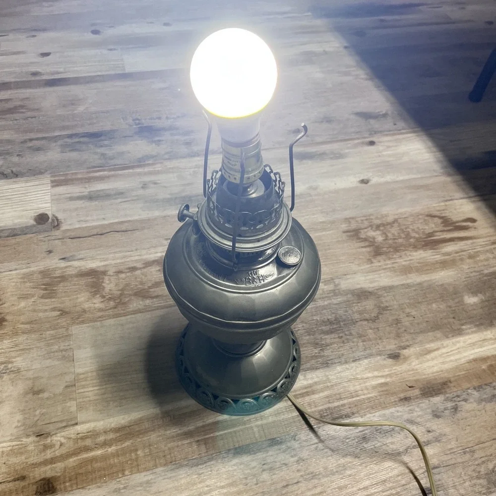 Antique Bradley Hubbard Converted Oil Lamp No. 4 Radiant Patent Date 1898
